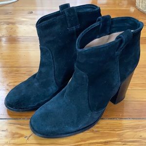 Laurence decade heels